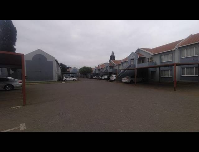 1 BEDROOM APARTMENT FOR SALE IN GERMISTON SOUTH